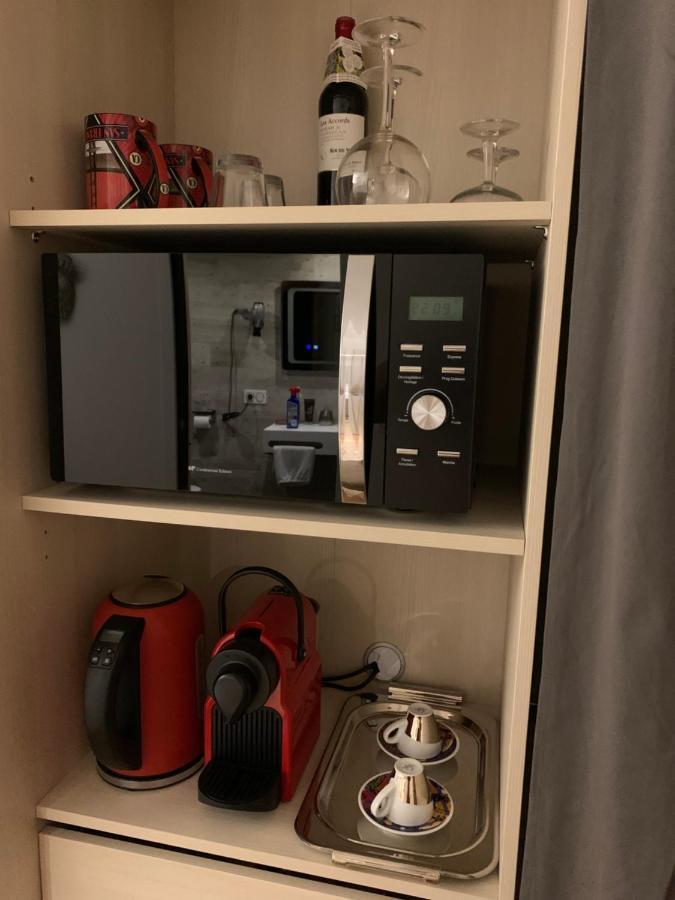 Pila & Bed Montpellier Centre Corum Comedie - Chambre Calme Climatisee - Quiet Air-Conditioned Room المظهر الخارجي الصورة